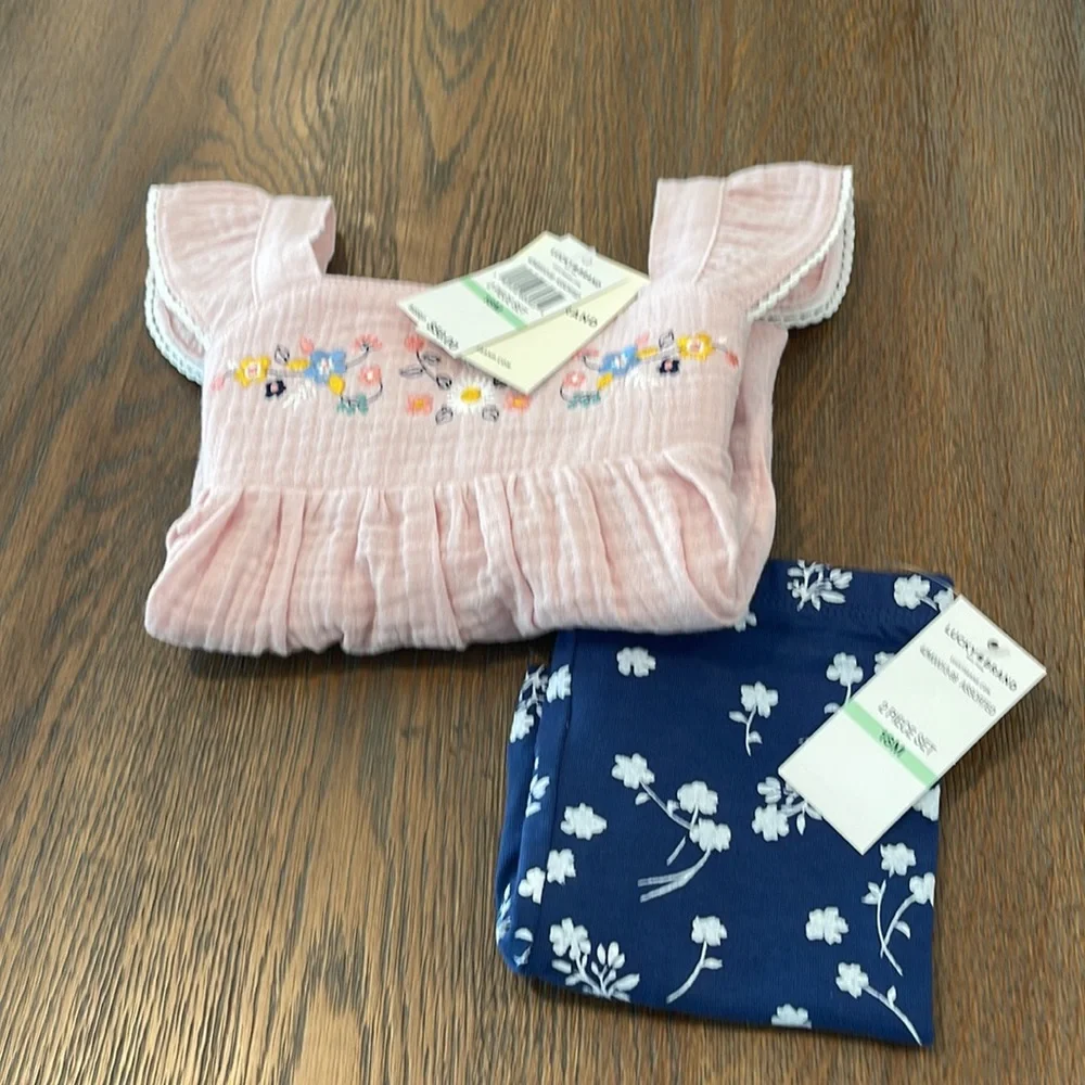 🌟3/$15🌟Lucky 🍀 Brand 2 piece short set. 18 months. - Picture 12 of 12